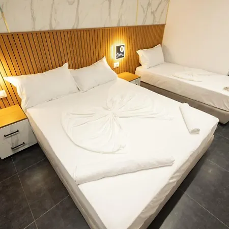 Aglon Twin's Hotel