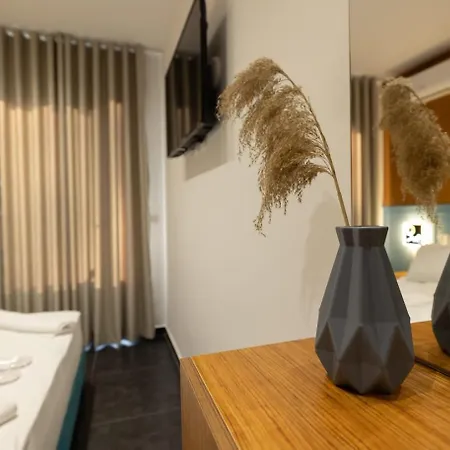 Hotel Aglon Twin's 3*