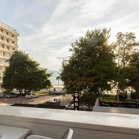 Aglon Twin's Hotel Vlore