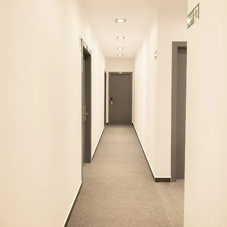 Aglon Twin's Hotel