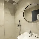 Aglon Twin's Hotel Vlore